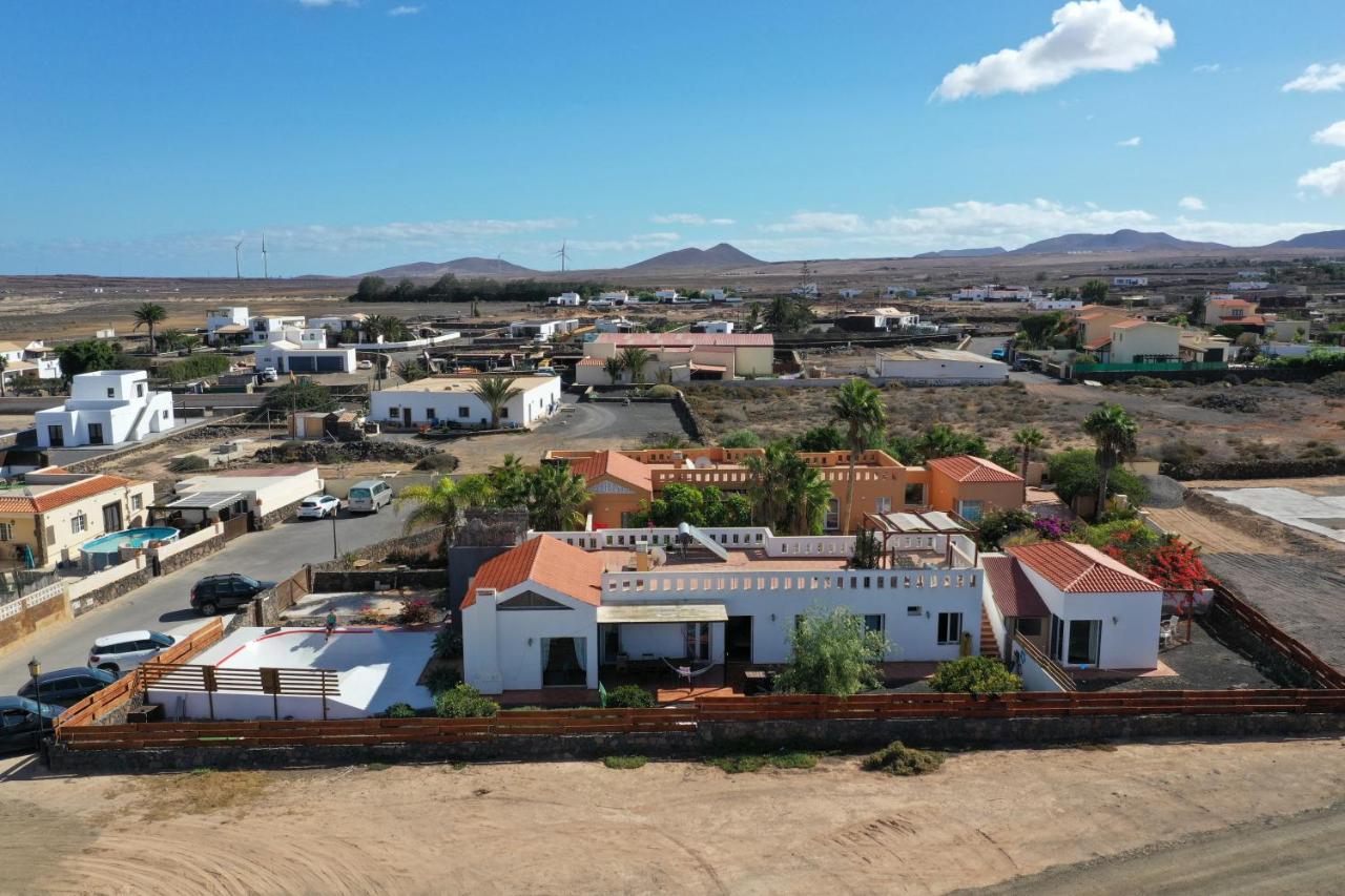 Da Mata Kite&Surf House Bed & Breakfast Lajares Exterior photo