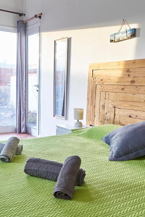 Da Mata Kite&Surf House Bed & Breakfast Lajares Exterior photo